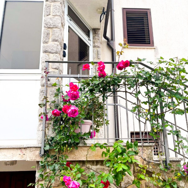 MarVil - Cozy Rooms with Private Terrace and Free Parking 🌅, Zadar & Krk Vacation Oasis Zadar